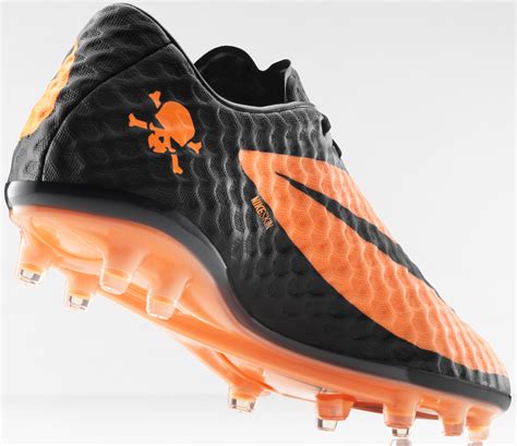 the new hypervenom boots